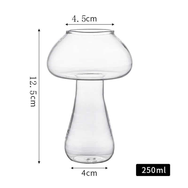 Verre à cocktail champignon